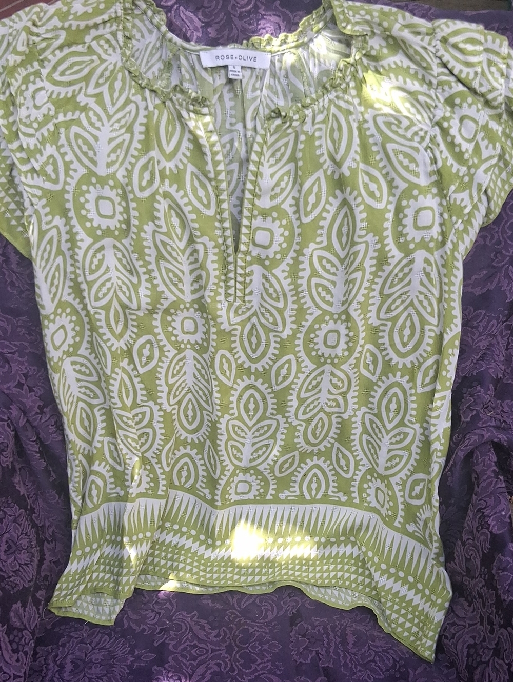 Rose & Olive Lime Green and White Printed Short Sleeve Blouse with Ruffle Neck
